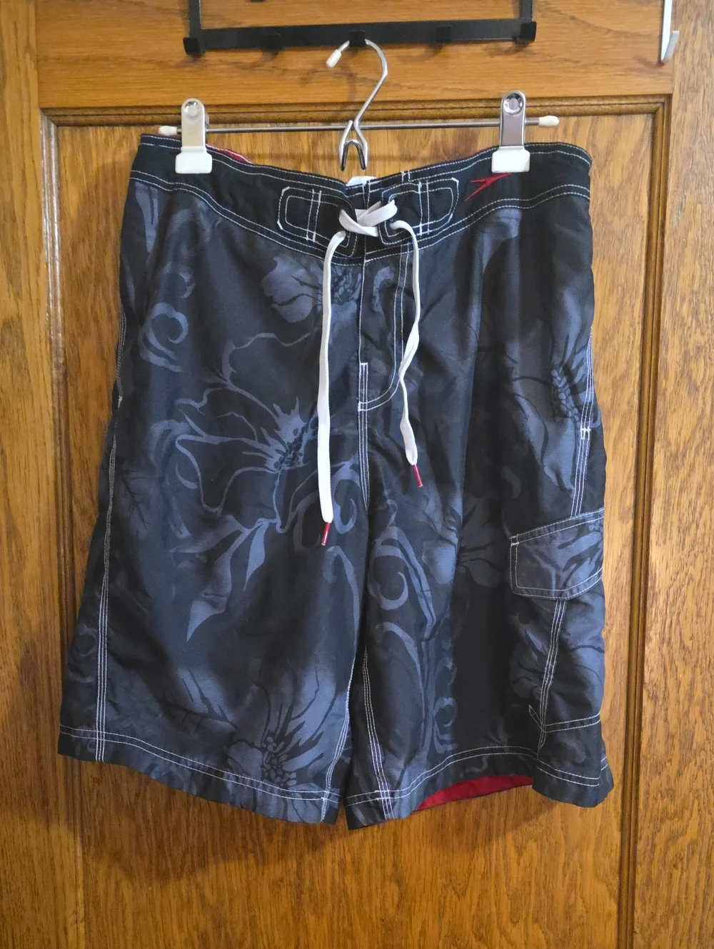 Speedo Men's Black Floral Swim Shorts